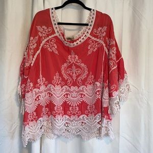 Beautiful Never worn Democracy open shoulder blouse Size 1X.